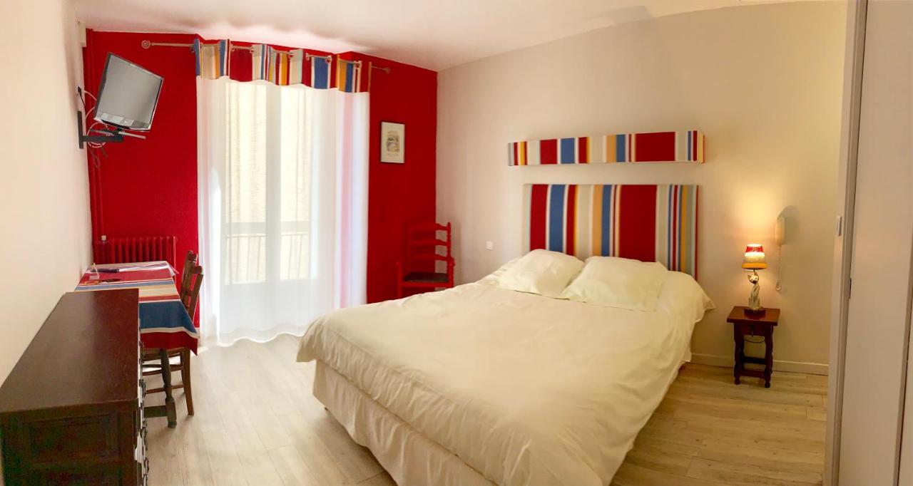Hotel Des Bains Et Des Gorges Amélie-les-Bains-Palalda Esterno foto